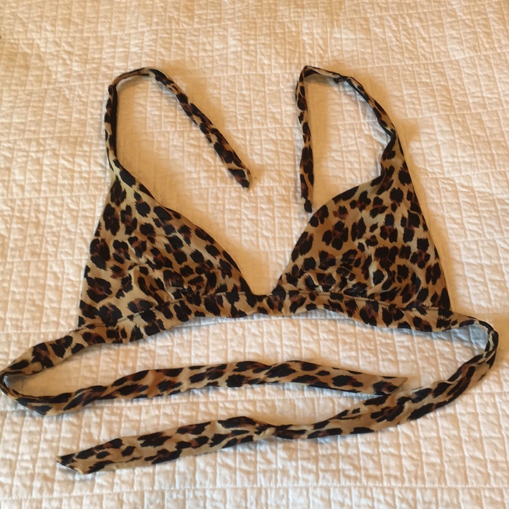 Victoria Secret leopard swim top size XL